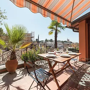  Apartment The Spanish Steps Grand Penthouse