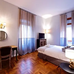  Apartment Carducci Luxury